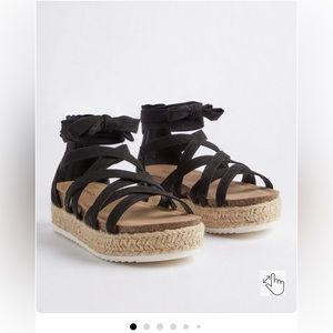 Torrid Strappy Flatform Sandal size 9.5 wide